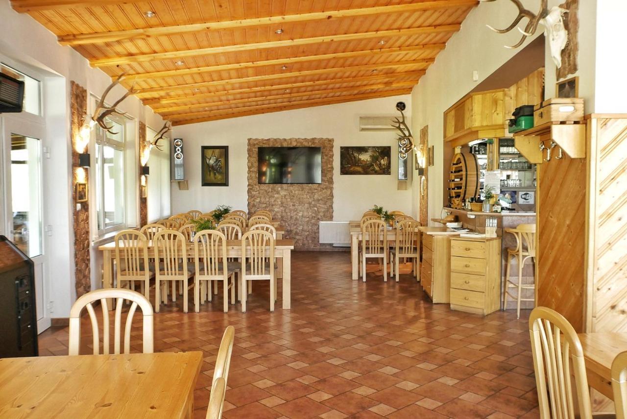 Penzion-Restaurant U Svabku Тахов Екстериор снимка